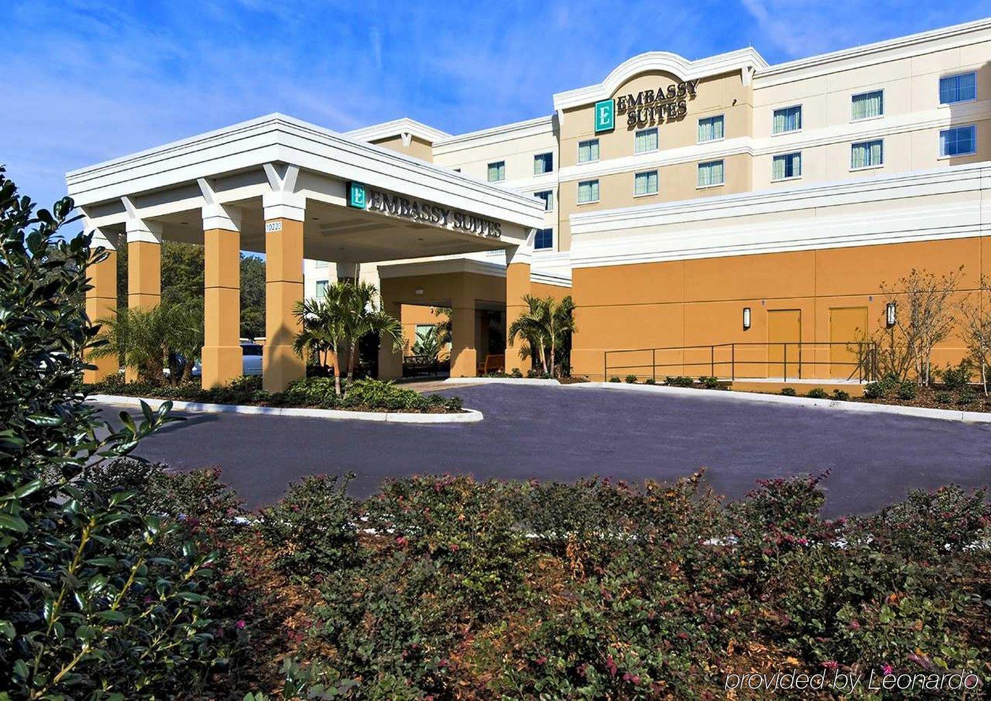 Embassy Suites By Hilton Tampa Brandon Heartland Экстерьер фото