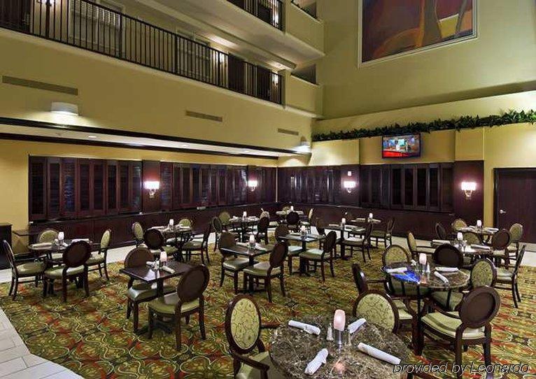Embassy Suites By Hilton Tampa Brandon Heartland Ресторан фото